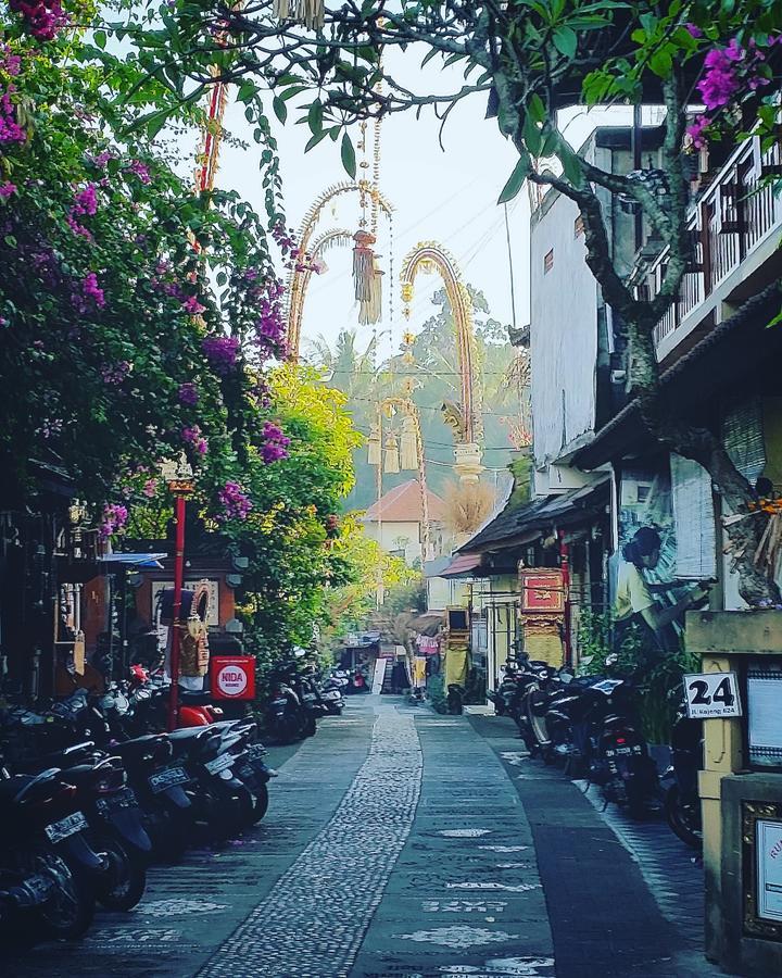 11 On Kajeng Hotel Ubud Exterior foto